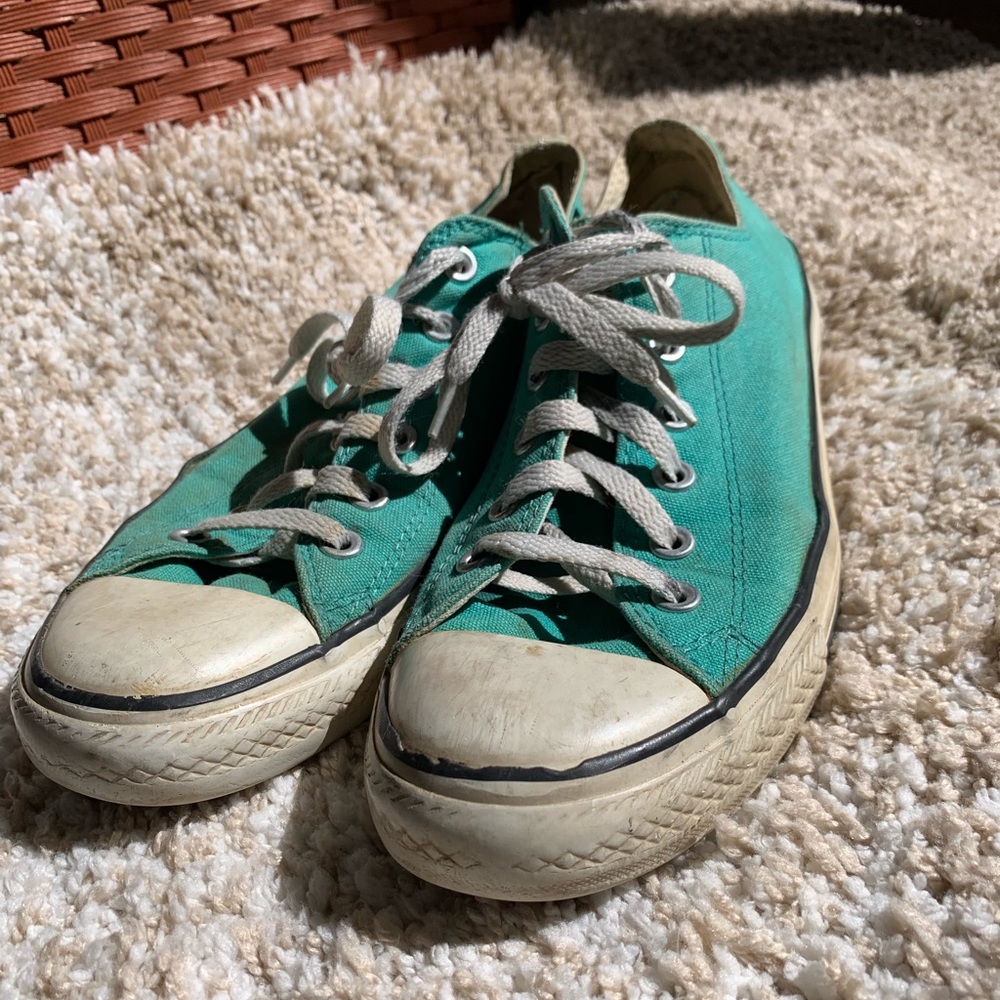 turquoise converse